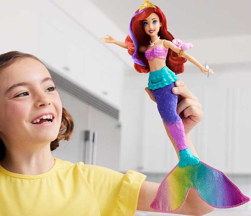 Bambole Disney Ariel Bambola Sirena Nuotatrice con Coda Cambia Colore