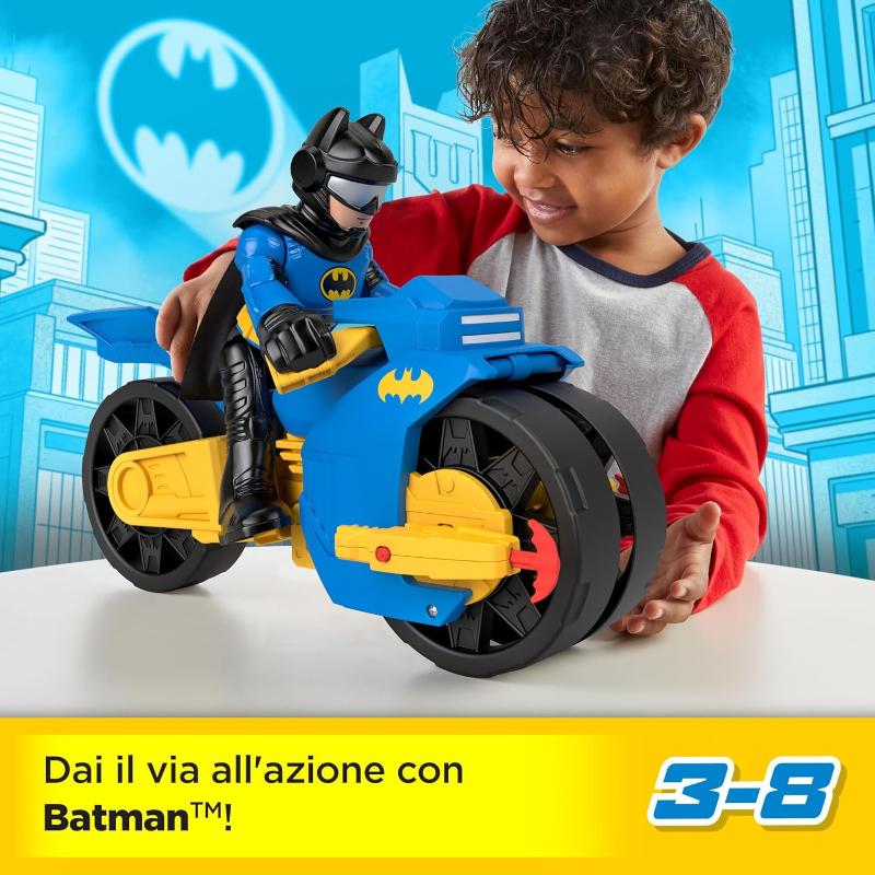 Bambole, playset e giocattoli Batmoto XL e Batman, Set con moto a spinta e personaggio Batman XL Batmobile con Funzione lanciatore, Batman Veicolo