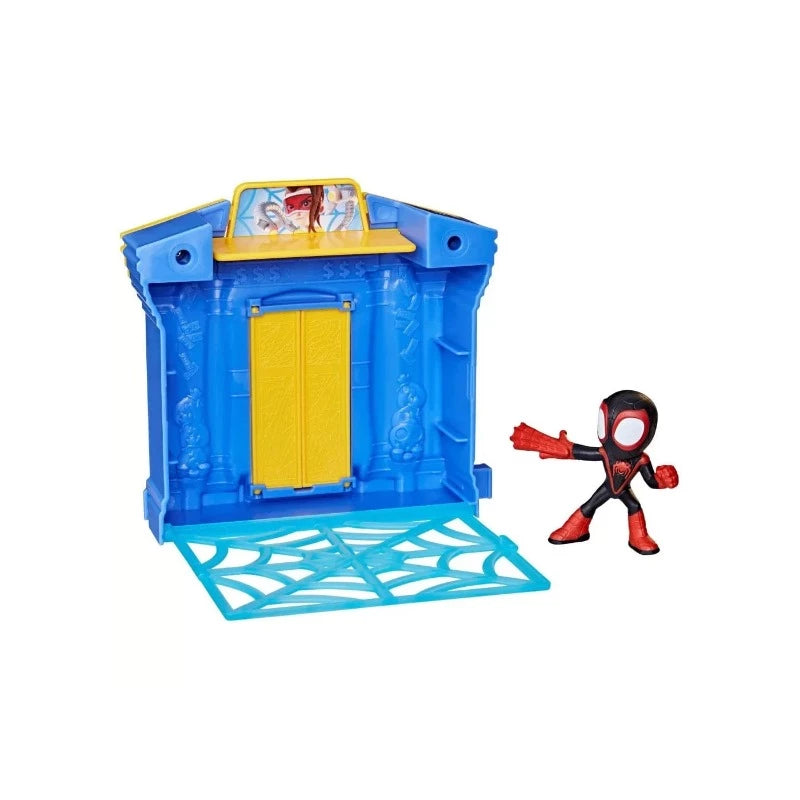 Giocattoli Spiderman Amazing Friends, playset con personaggi Spidey, Miles, Ghost Spiderman Amazing Friends  | Macchina Spidey - The Toys Store