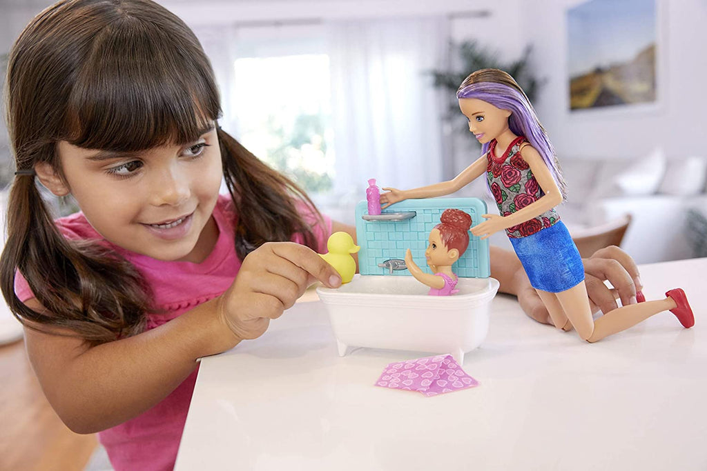 Barbie Skipper Babysitter con Vasca da Bagno e Accessori - The Toys Store