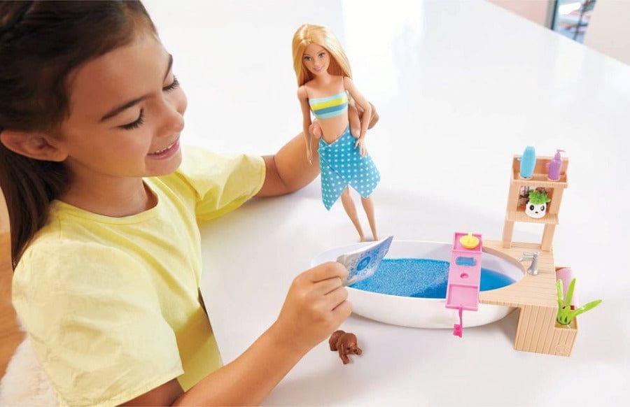 Barbie Barbie Relax, Bambola con Vasca da Bagno e Accessori GJN32 Barbie Dogsitter bambola con cuccioli | The Toys Store