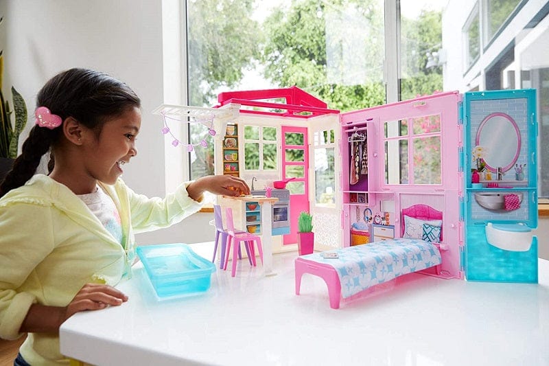 Barbie Barbie Casa portatile con Piscina e tanti Accessori, FXG54