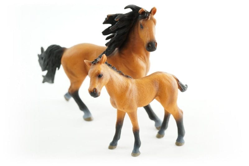 Modellini Cavalli da Collezione, set Puledri con recinto