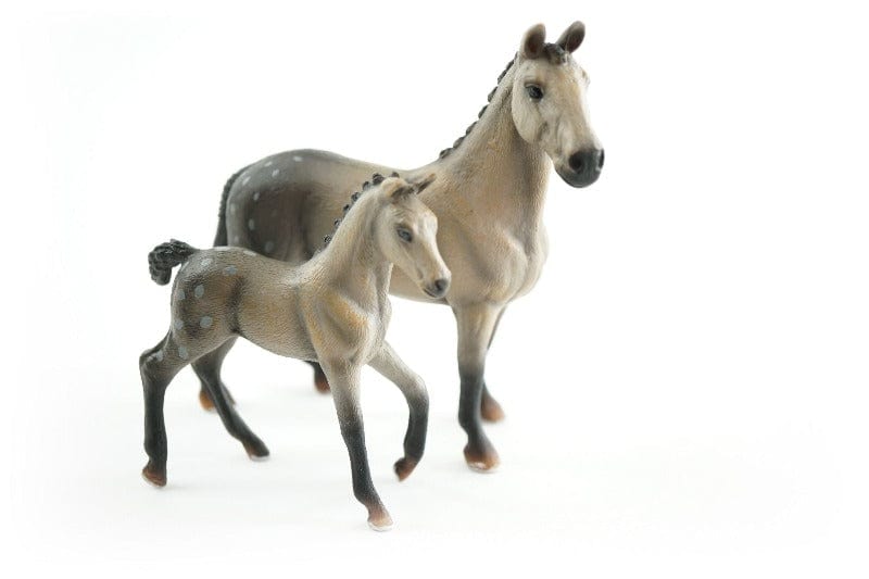 Modellini Cavalli da Collezione, set Puledri con recinto