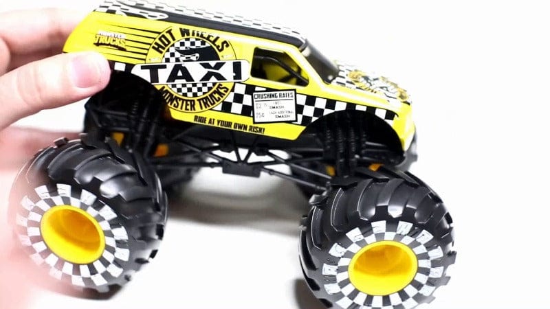 Hot Wheels Monster Truck Hot Wheels scala 1:24 - Grandi Veicoli in Metallo