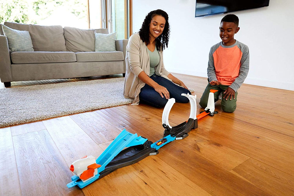 Hot Wheels Pista Track Builder Lancio del Razzo FLK60 - The Toys Store